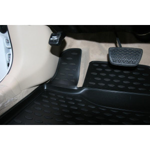 Коврики в салон TOYOTA CAMRY 2011-, 2.5L /3.5L, 4 шт. (бежевые) Novline - Element
