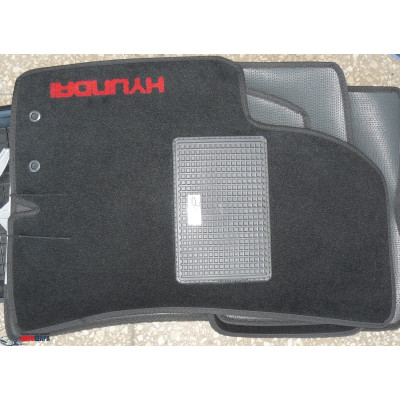 Коврики текстильные HYUNDAI ELANTRA HD 2006-2010 черные в салон 121901-4